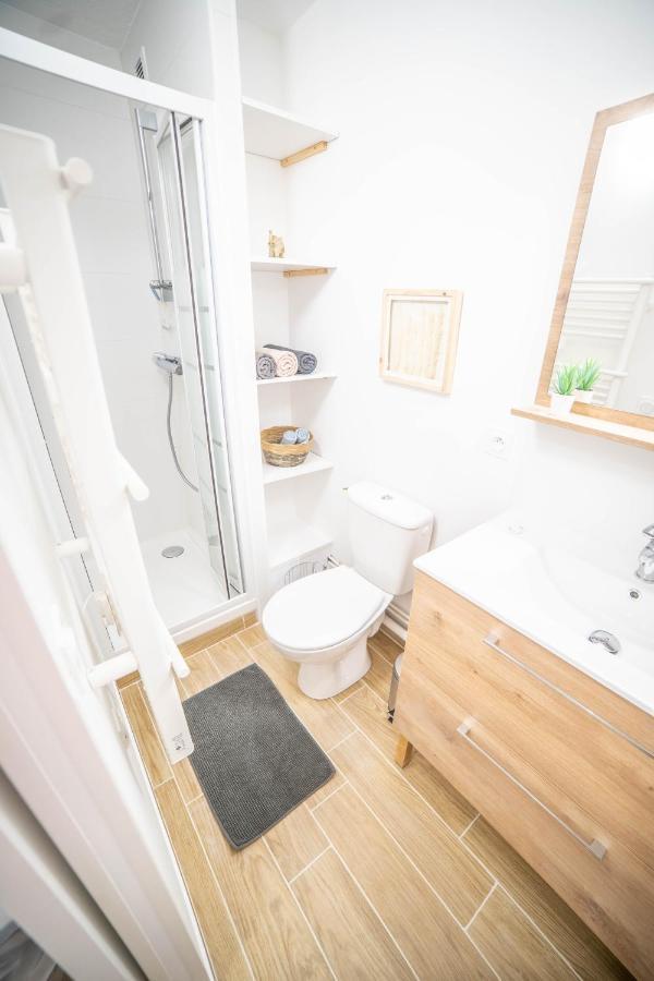 Appartement Le White - Clim Parking Wifi 5min Neuf 6max -cohôteconciergerie